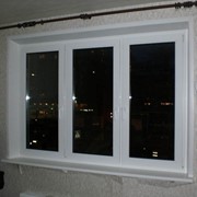 Трехстворчатое окно в панельный дом фотография