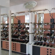 Мебель торговая для обувных магазинов