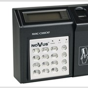 Многофункциональный контроллер NOVUS NVAC-C300CKF/L с интегрированным биометрическим считывателем, считывателем смарт-карт и клавиатурой фотография