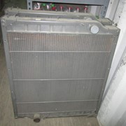 Радиатор на HOWO, новый. фото