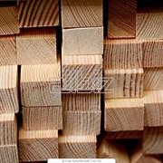 Брус деревянный, производство фотография