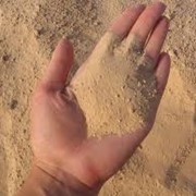 Песок речной фасованный в мешках, Песок речной навалом, тонна. фото