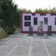 Памятник воинам ВОВ в с.Кировка, Криворожский р-н