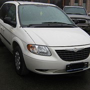 Минивэн Chrysler Voyager