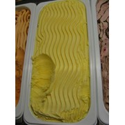 Мороженое со вкусом Манго фотография