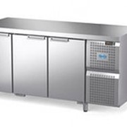 Холодильный стол «Диксон» СТХ-2/1670М (3 двери) фото
