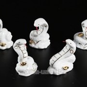 Фарфоровая фигурка / Кобра со слитком / Набор 5 шт / 7 см / Белая n08163 фото
