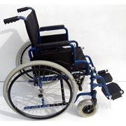 Базовая инвалидная коляска для дома и улицы
