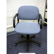 Кресла и стулья компьютерные фото