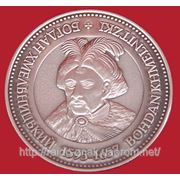 Производство сувенирных монет из металла, памятные, юбилейные, подарочные сувенирные монеты. фотография