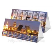 Изготовление и печать настольных календарей домиков фото