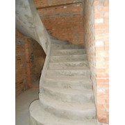 Лестницы бетонные любой сложности и конфигурации фото