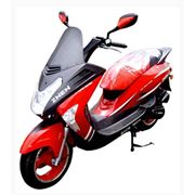 Поставка подержанных скутеров мопедов мотороллеров фото