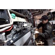 Обслуживание и ремонт грузовых автомобилей фото