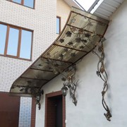 Изготовление кованых козырьков под заказ, Украина. фото