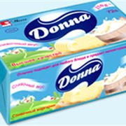 Масло растительно-жировое бутербродное Donna жирность 72% в фольге фото