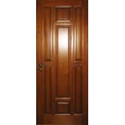 Двери межкомнатные деревянные фотография