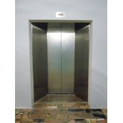 Обрамления лифтовых порталов нержавеющей сталью фото