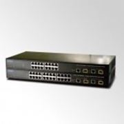 24-Port 10/100Base-TX + 2-Port 10/100/1000Base-T / Mini-GBIC (SFP)
