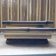 Салфетница из бамбука,с вазой для зубочисток. фото