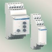 Реле контроля фаз RM17, RM35 Telemecanique Zelio Control RM17T и RM17U, RM35T и RM35U фото
