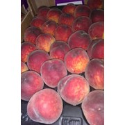 Персики из Испании фото