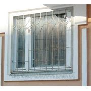 Кованая решетка на окно фото