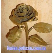 Кованые розы с гравировкой, цветы Ккиев Кованая роза - сувенир подарок, Кована троянда Ковані квіти фотография