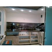 Стеклянный кухонный фартук город купить в Севастополе фото