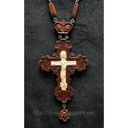 Крест наградной из красного дерева №2 (с цепочкой) фото