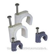 Скоба для крепления кабеля 6х6мм фото