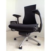 Кресло офисное Herman Miller Embody Chair — Black Balance Fabric Seat фото