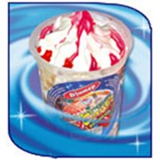 Мороженое сливочное 'Пивничне сяйво' с джемом вишни в пластиковом стакане