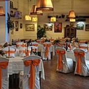 Свадебное оформление «Осенний вальс» (большой банкетный зал ресторана “Отдых“ фото