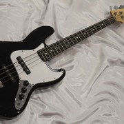 Бас-гитара Fender Standard Jazz Bass (MEXICO 1999) фото