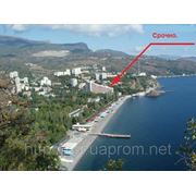 Партенит.Новострой в Крыму на берегу моря . фото