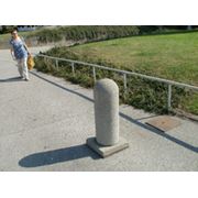 Парковочные столбики баръеры для проезжей части фото