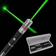 Мощная лазерная указка Green laser Pointer 30 мВт — Зеленый лазер! фотография
