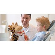 Лечение зубов у детей. Детская стоматология Киев фото