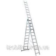 Трехсекционная профессиональная лестница (3х12) фотография