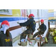 Покраска фасадов промышленными альпинистами в Днепропетровске фото
