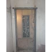 Ремонт или демонтаж с последующей установкой дверей в Запорожье фото