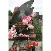 Граверные работы по граниту гравировка по камню фото