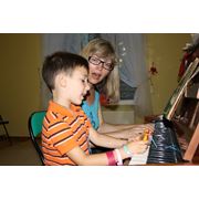 Заняття з музики в Дитячому Центрі “Кузя“ фото