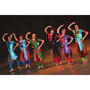 Индийские танцы восточные танцы. Выступление на вашем празднике фото