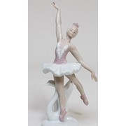 Фарфоровая статуэтка "Балерина"2723