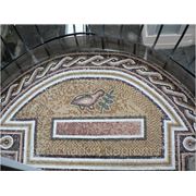 Мозаичный пол в античном стиле