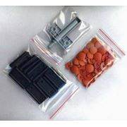 Пакеты с замком Zip-Lock зип лок струна упаковывают ювелирные изделия крепеж лекарственные препараты семена бижутерию словом все что может высыпаться или то что необходимо защищать от влаги фото