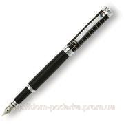 Перьевая ручка со сменным пером “Pierre Cardin“ черного цвета и гравировкой фото