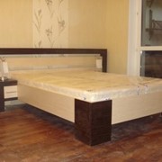 Кровать двуспальная из из натурального дерева